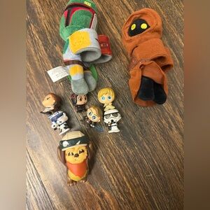 Star Wars Character Figurines and wrist pals
